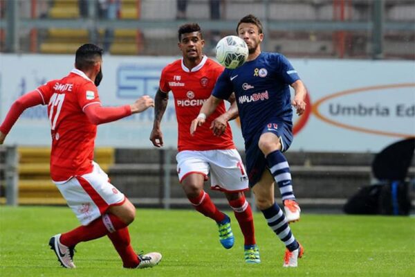 Soi kèo AS Bari vs Pisa, 21h00 ngày 4/12, La Liga 2