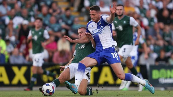 Soi kèo Bristol Rovers vs Plymouth Argyle, 2h45 ngày 11/1, Cúp EPL